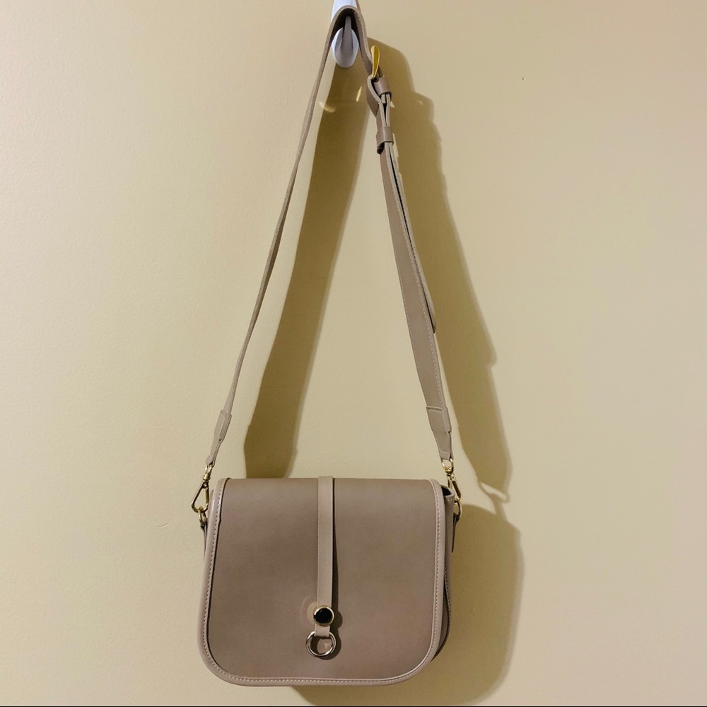 Light brown bag 💼